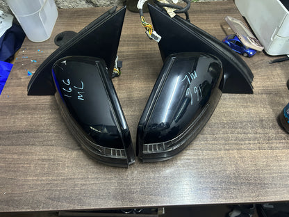Mercedes Benz side mirror w166